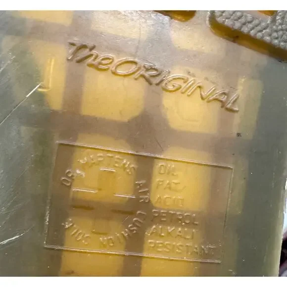 DR. MARTENS The Original Red Lace-Up Boots Moto Combat Unisex Size 8 - Picture 5 of 8